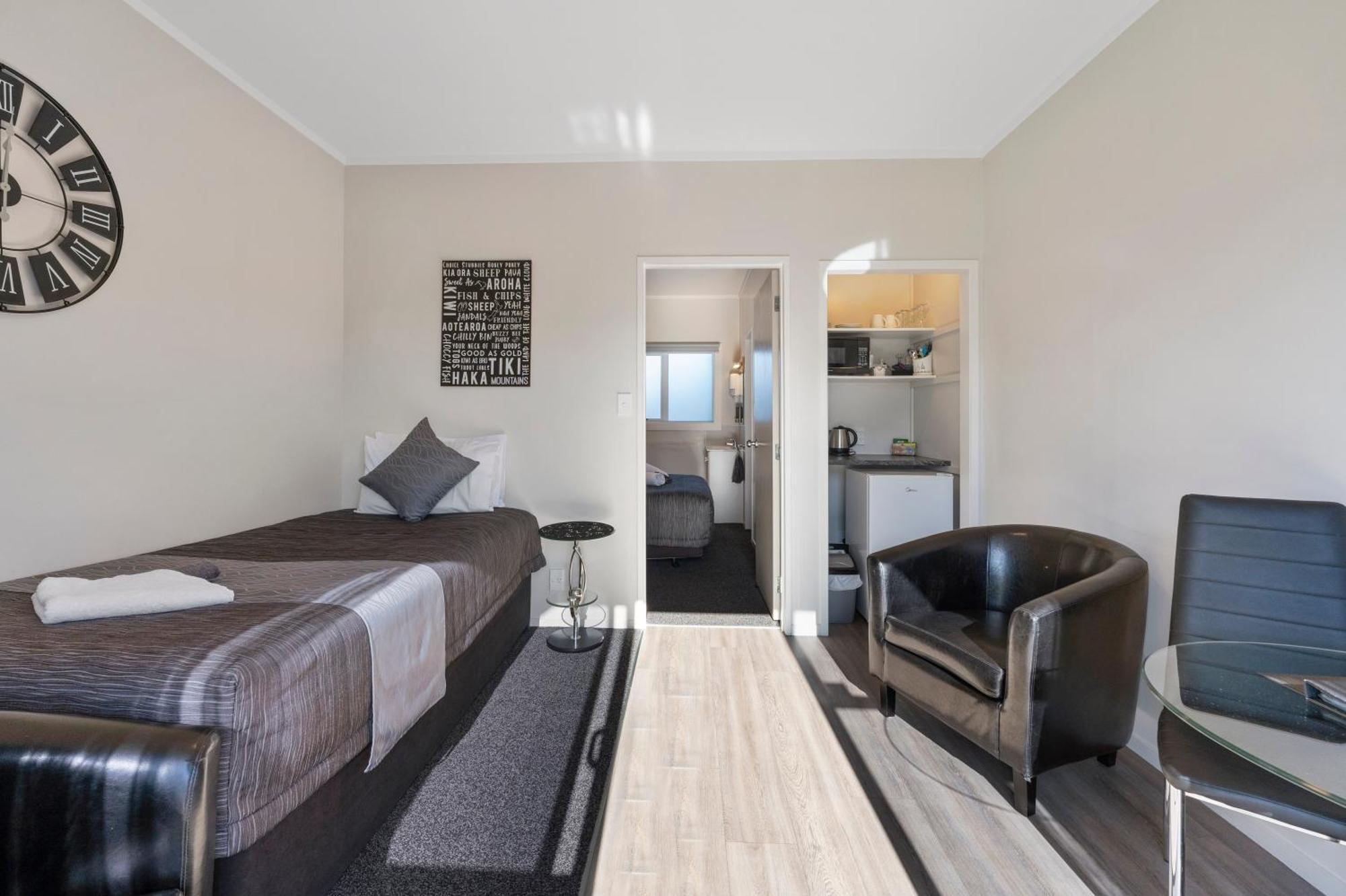 Central Inn Lac Taupo Extérieur photo