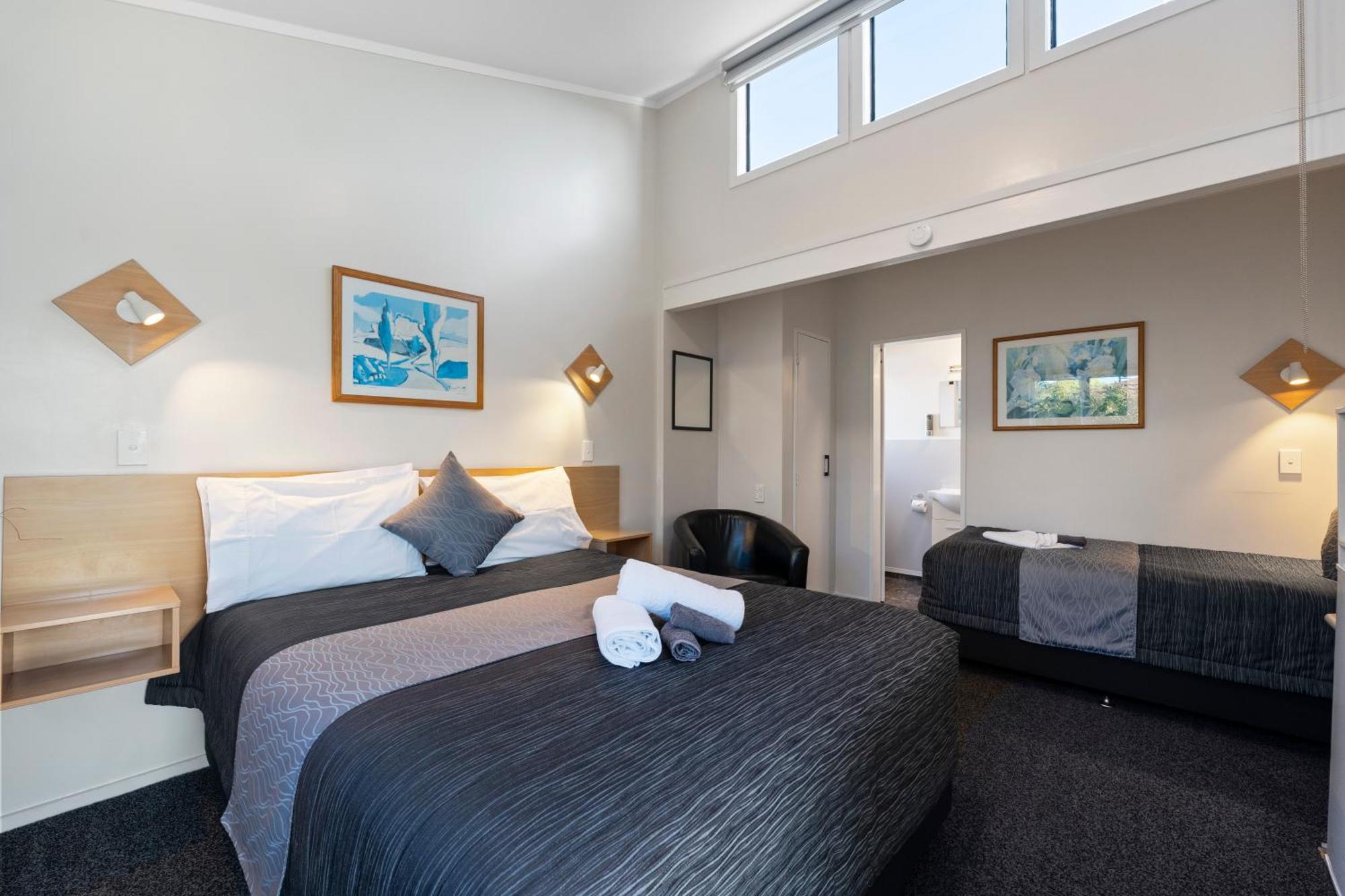 Central Inn Lac Taupo Extérieur photo